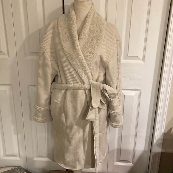 Splendid  NWOT Thermal Robe - Picture 2 of 16